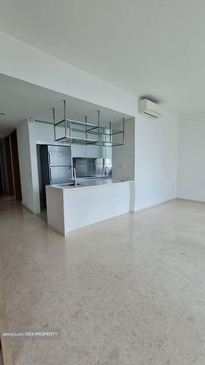 Marine Blue (D15), Condominium #504645331